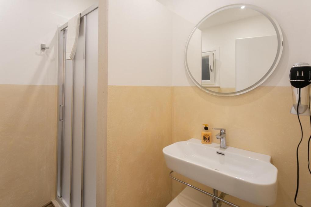 Innpisarentals - La Fortezza Apartment エクステリア 写真